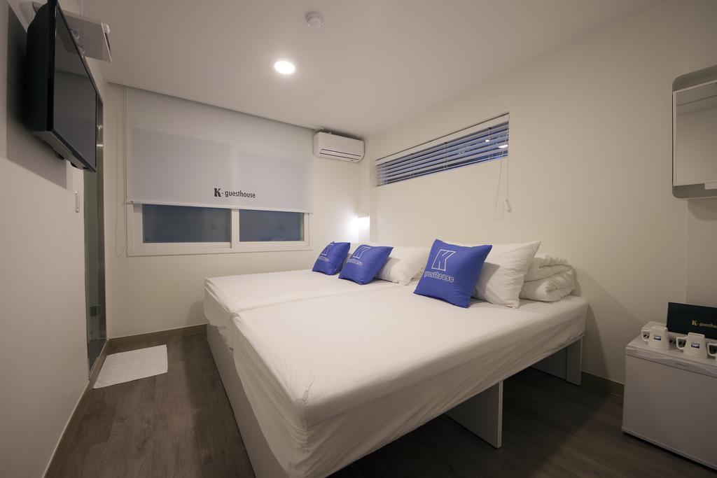 Nhà khách K-guesthouse Myeongdong 1 2*