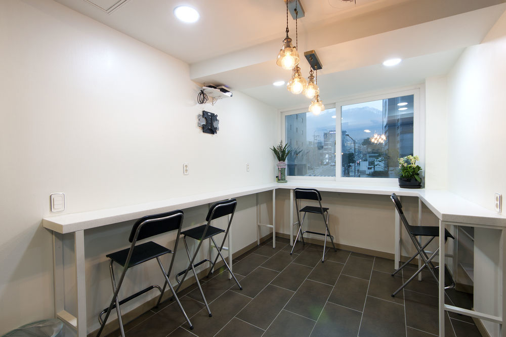 Nhà khách K-guesthouse Myeongdong 1 2*